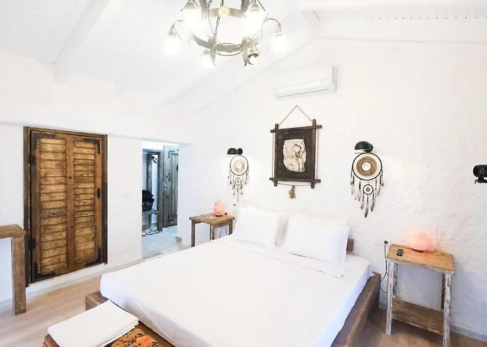 Voq Alacati Bed & Breakfast *